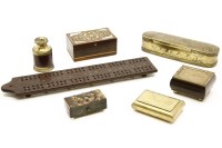 Lot 211 - An 18th century Dutch brass tobacco box