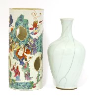 Lot 1436 - A Chinese famille rose hat stand