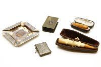 Lot 297 - A Birmingham 1911 silver vesta case