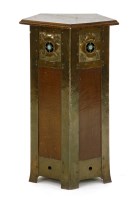 Lot 15 - An Arts and Crafts oak table