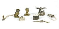 Lot 284 - A collection of metal wares