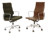 Lot 264 - A desk chair
