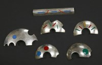 Lot 34 - Six assorted silver brooches