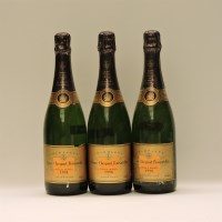 Lot 76 - Veuve Cliquot Ponsardin