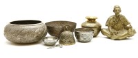 Lot 70 - A collection of metal wares