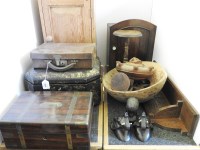 Lot 314 - Medicine cabinet