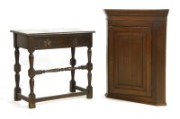 Lot 401 - An 18th century oak corner cupboard