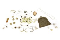 Lot 21 - A collection of silver jewellery to include a pair of silver garnet and marcasite earrings
