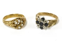 Lot 40 - A 9ct gold sapphire and illusion set diamond cluster ring
