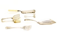 Lot 224 - A Victorian silver fish slice