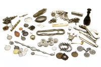 Lot 140 - A small quantity of silver and other bijouterie