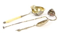 Lot 80 - A ladle