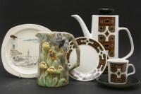 Lot 243 - A Mid winter dinner service