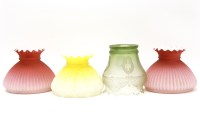 Lot 260 - A quantity of various oil lampshades