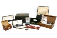Lot 120 - A small quantity of various silver items