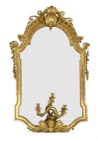 Lot 607 - A giltwood and gesso girandole