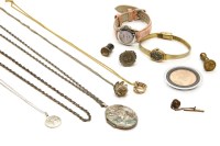 Lot 60 - A collection of costume jewellery