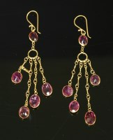 Lot 376 - A pair of gold