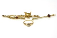Lot 138 - A gold single stone diamond ring