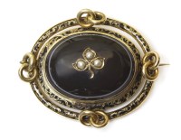 Lot 327 - A Victorian gold