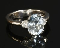 Lot 366 - A white gold