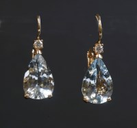 Lot 382 - A pair of Italian rose gold