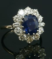 Lot 297 - A white gold
