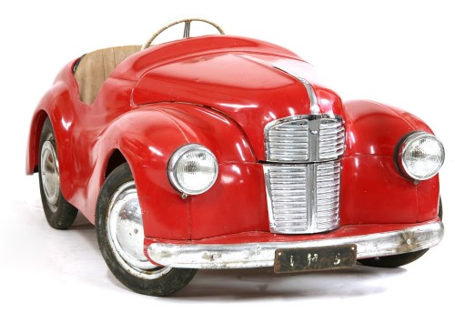 Lot 308 - An Austin `J40' pedal car