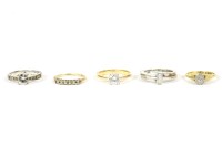 Lot 45 - An 18ct gold single stone illusion set diamond ring