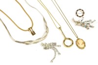 Lot 5A - A collection of costume jewellery