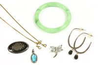 Lot 11A - A collection of costume jewellery