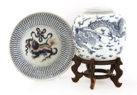 Lot 53 - A Chinese blue and white plate
