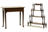 Lot 429 - A small Queen Anne side table
