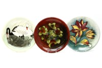 Lot 381 - A Moorcroft 'Swan' plate