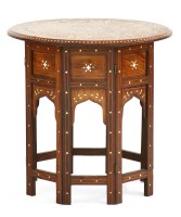 Lot 827 - An Anglo-Indian circular table