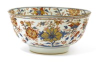 Lot 92 - A Chinese Imari punch bowl