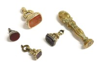 Lot 101 - A collection of assorted seals