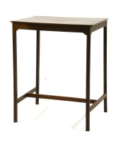Lot 488 - A Georgian mahogany silver table
