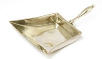 Lot 20 - A late Victorian silver miniature crumb/diamond scoop