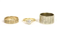Lot 15 - A 9ct gold wedding ring