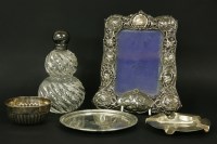 Lot 92 - A silver photograph frame