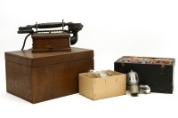 Lot 353 - A small quantity of valves