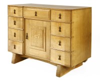 Lot 150 - An oak gentleman’s dressing table