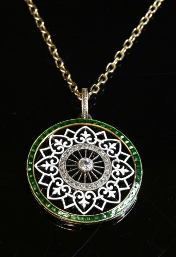 Lot 112 - A Belle Époque diamond and enamel pendant