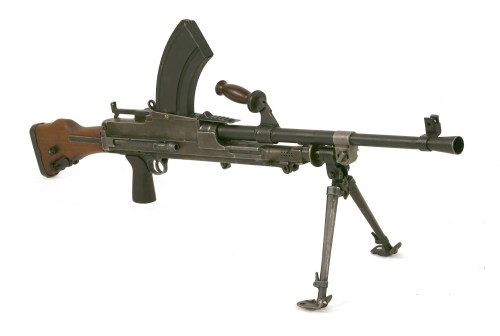 Lot 139 - A DEACTIVATED WWII BREN GUN