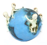 Lot 126 - ALIEN GLOBE
