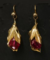 Lot 7 - A pair of cased Victorian gold