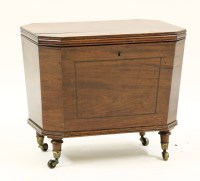 Lot 457 - A mahogany cellarette