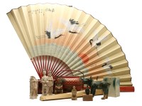 Lot 262 - A collection of oriental items to include