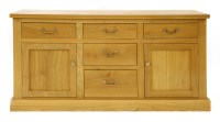 Lot 511 - A contemporary oak sideboard